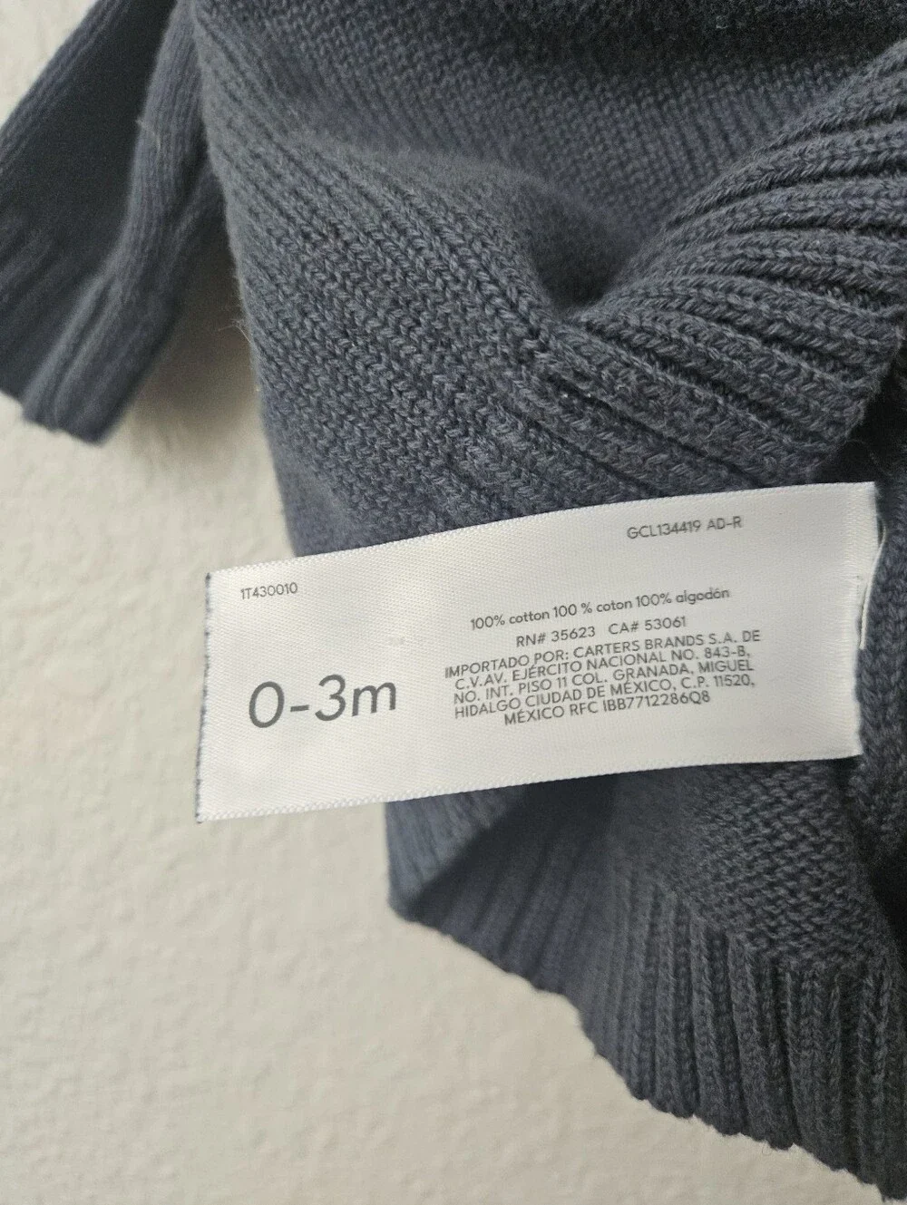 nwot carters sweater, 3 months